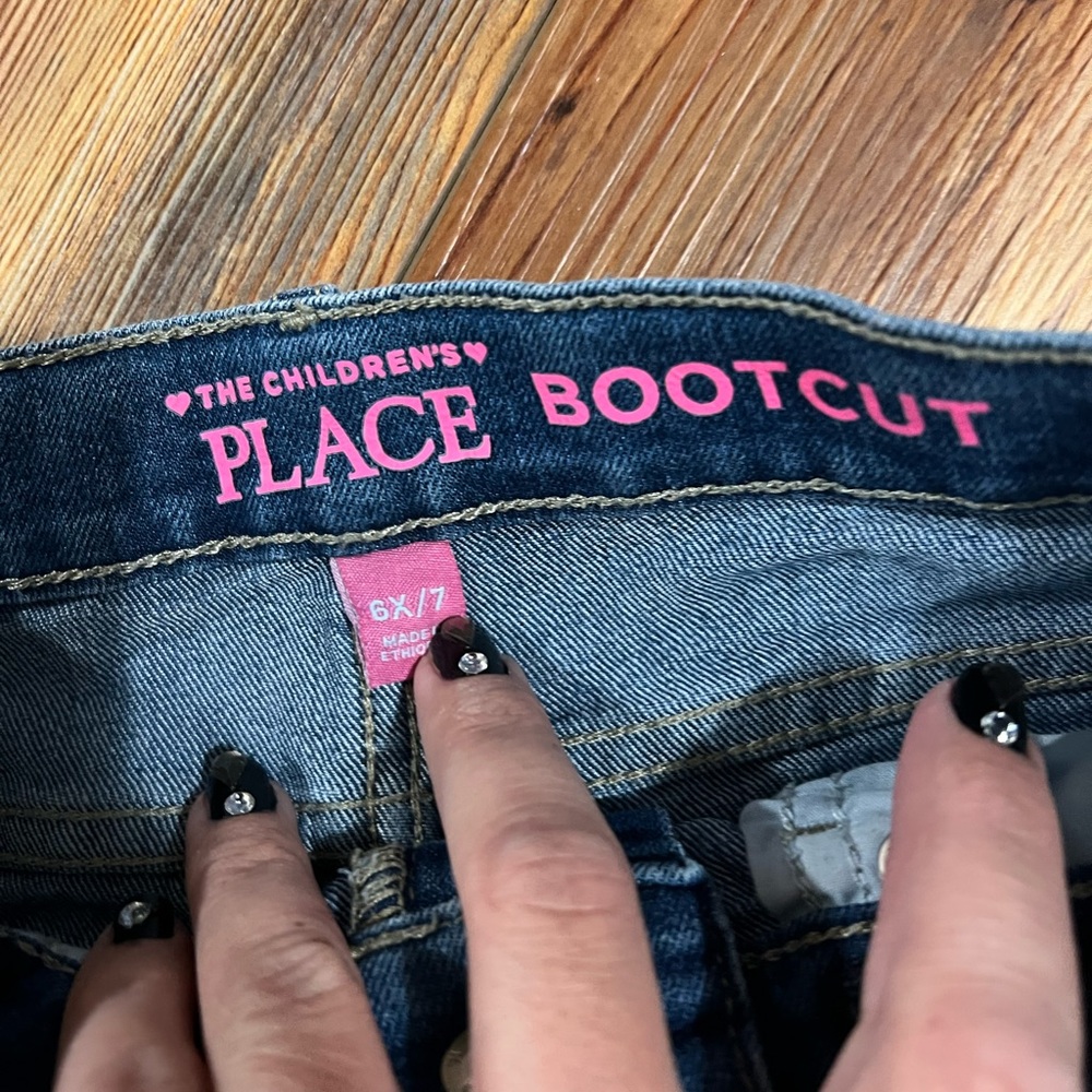 Girls size 6/7 Boot cut jeans